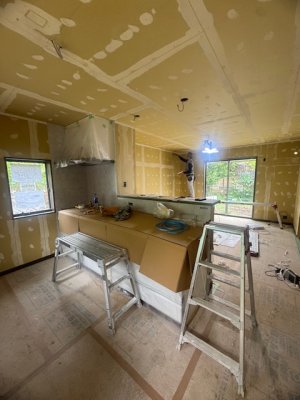 キッチン取付完了